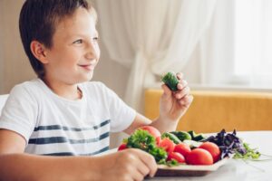 علامات ضعف المناعة عند الأطفال وكيف يمكن دعمها